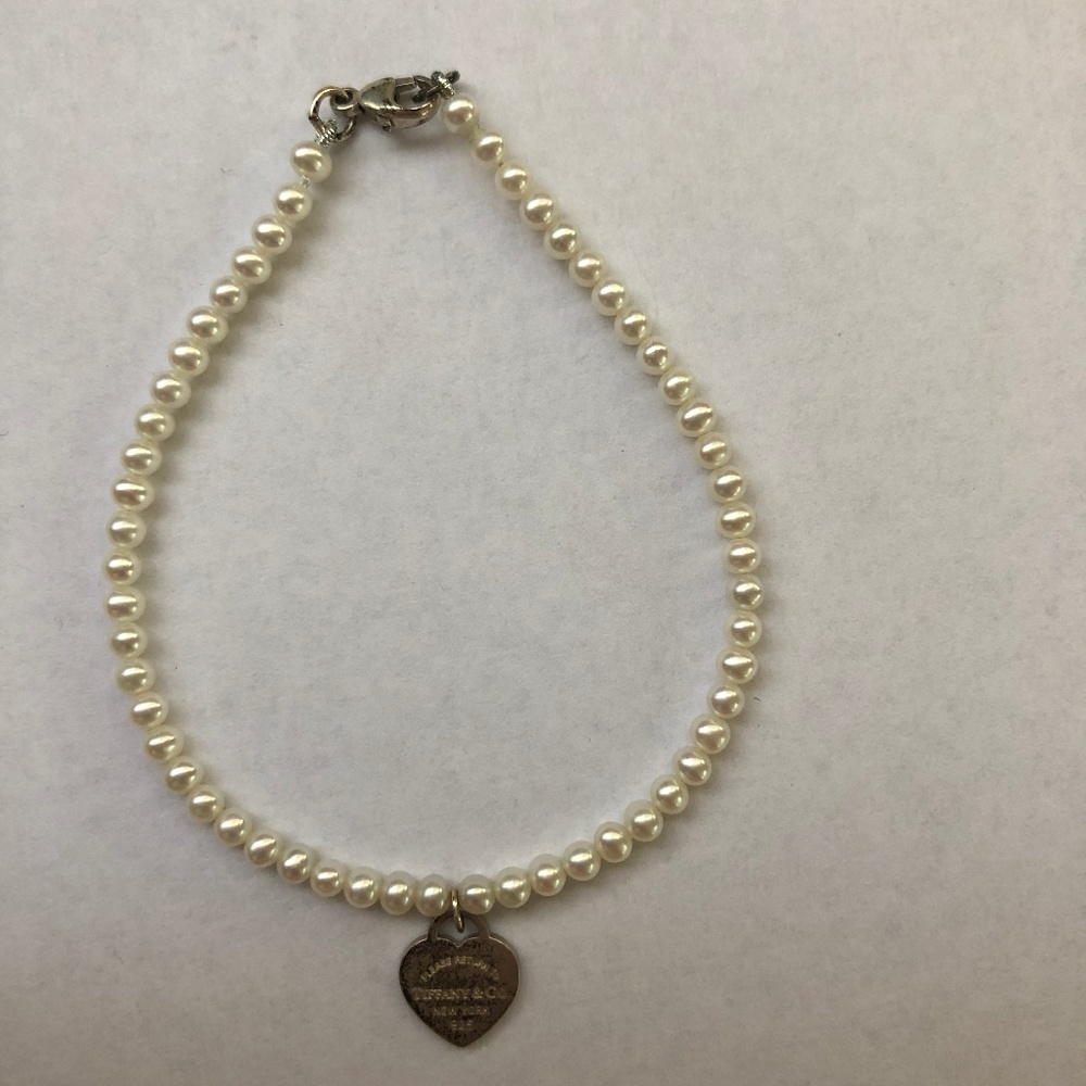 Tiffany & Co Return To Tiffany Pearl Silver Heart